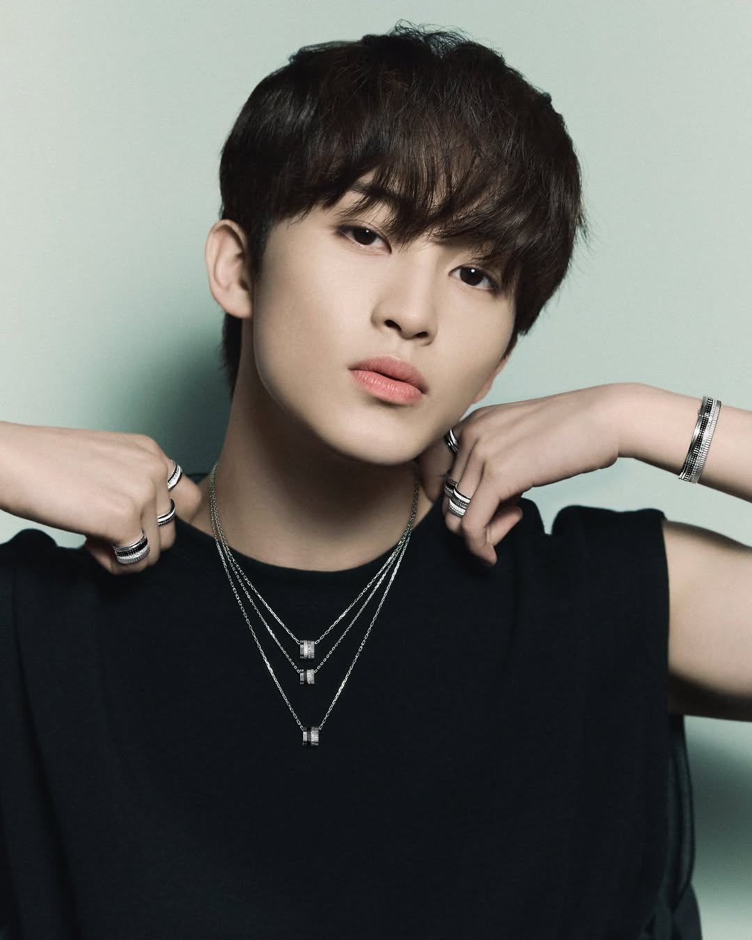 Mark Lee Controversy Sparks Global Music Debate